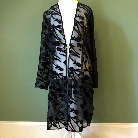 Patra Other - Vintage Sheer Black Rose Kimono w/Rhinestone Clasp